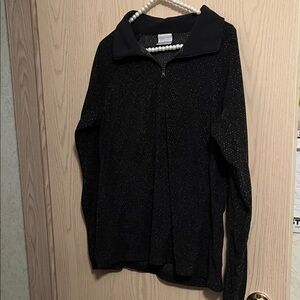 Columbia Black Short Zippered Sweater
